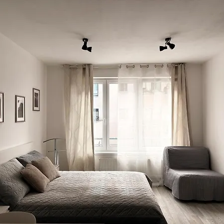 Urbanflat1615 With Parking 公寓 *